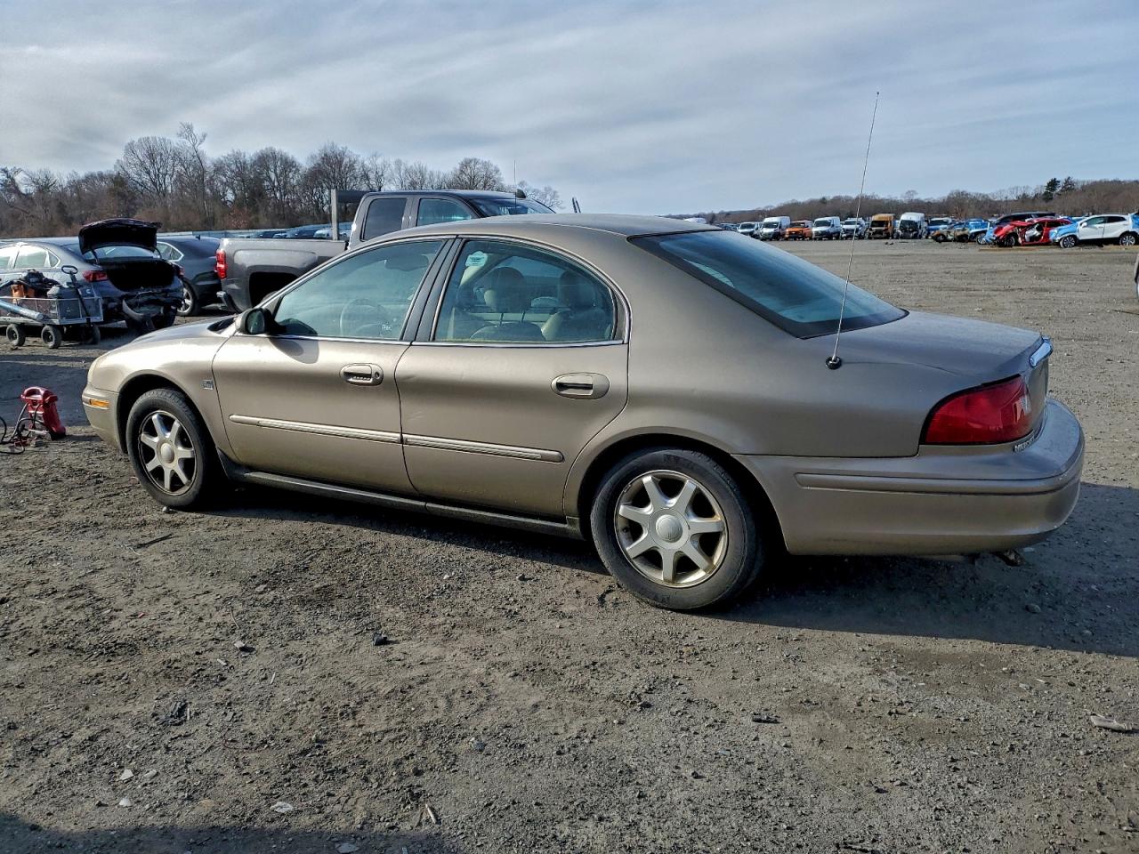 Lot #3310445335 2003 MERCURY SABLE LS P
