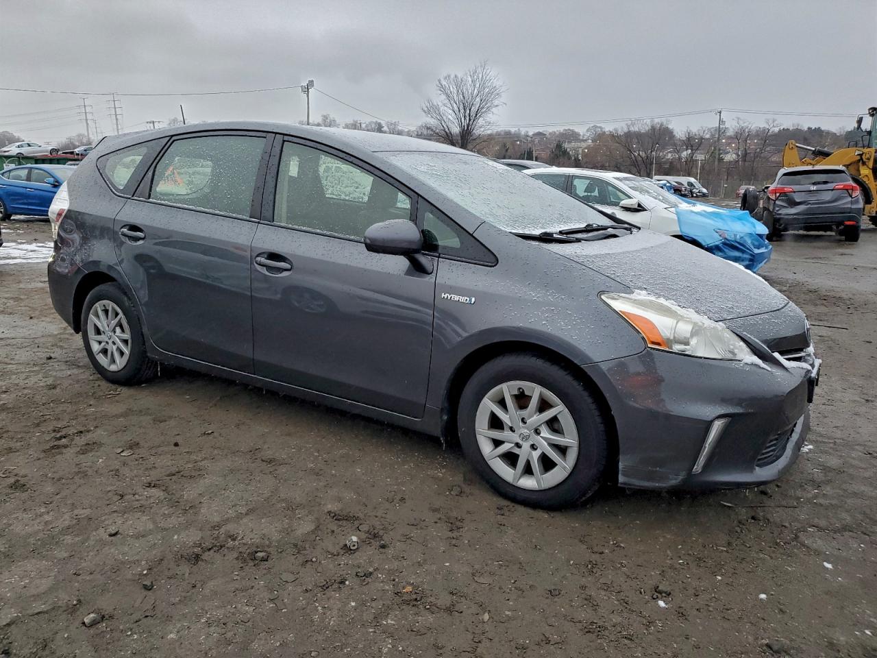 TOYOTA PRIUS V