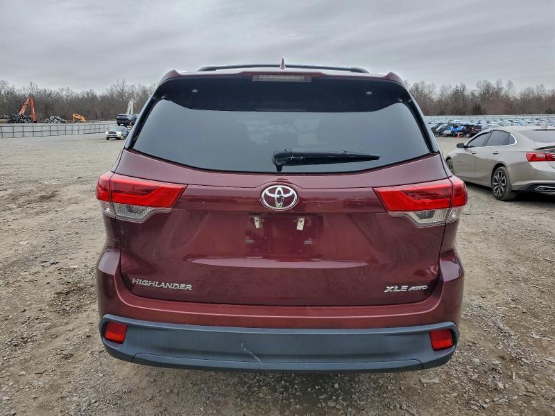 2018 TOYOTA HIGHLANDER #3309400000