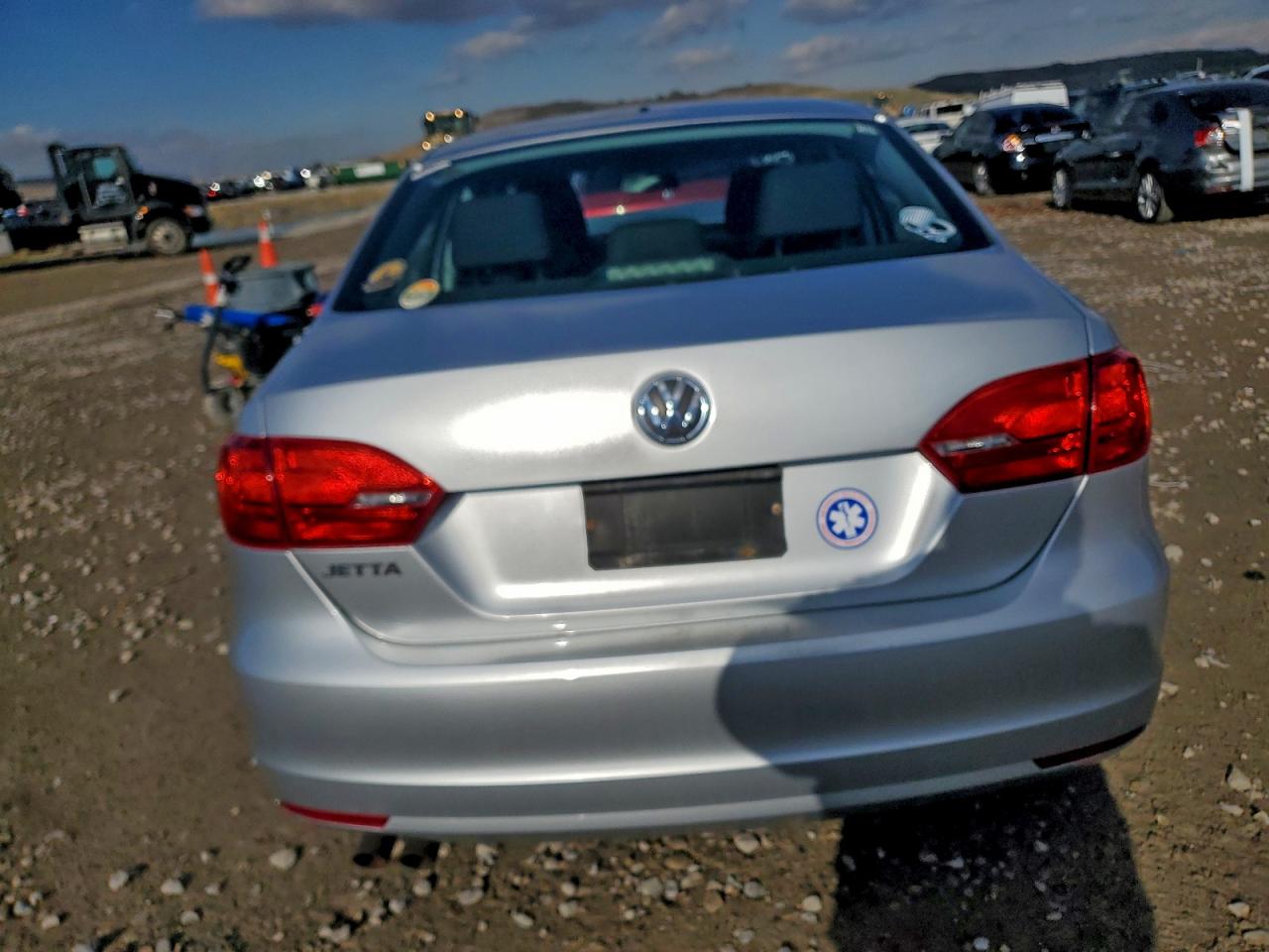 VOLKSWAGEN JETTA BASE