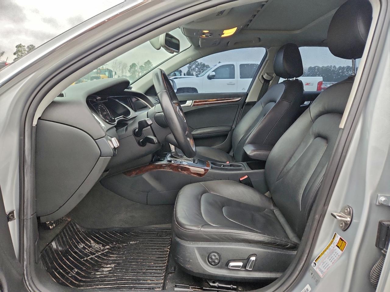 AUDI A4 PREMIUM PLUS