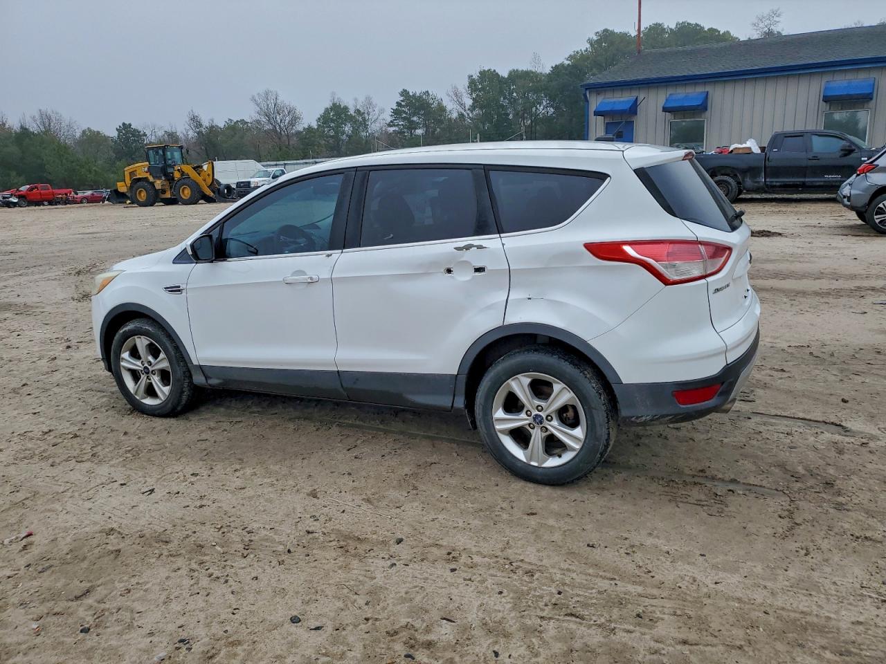Lot #3308446273 2016 FORD ESCAPE SE