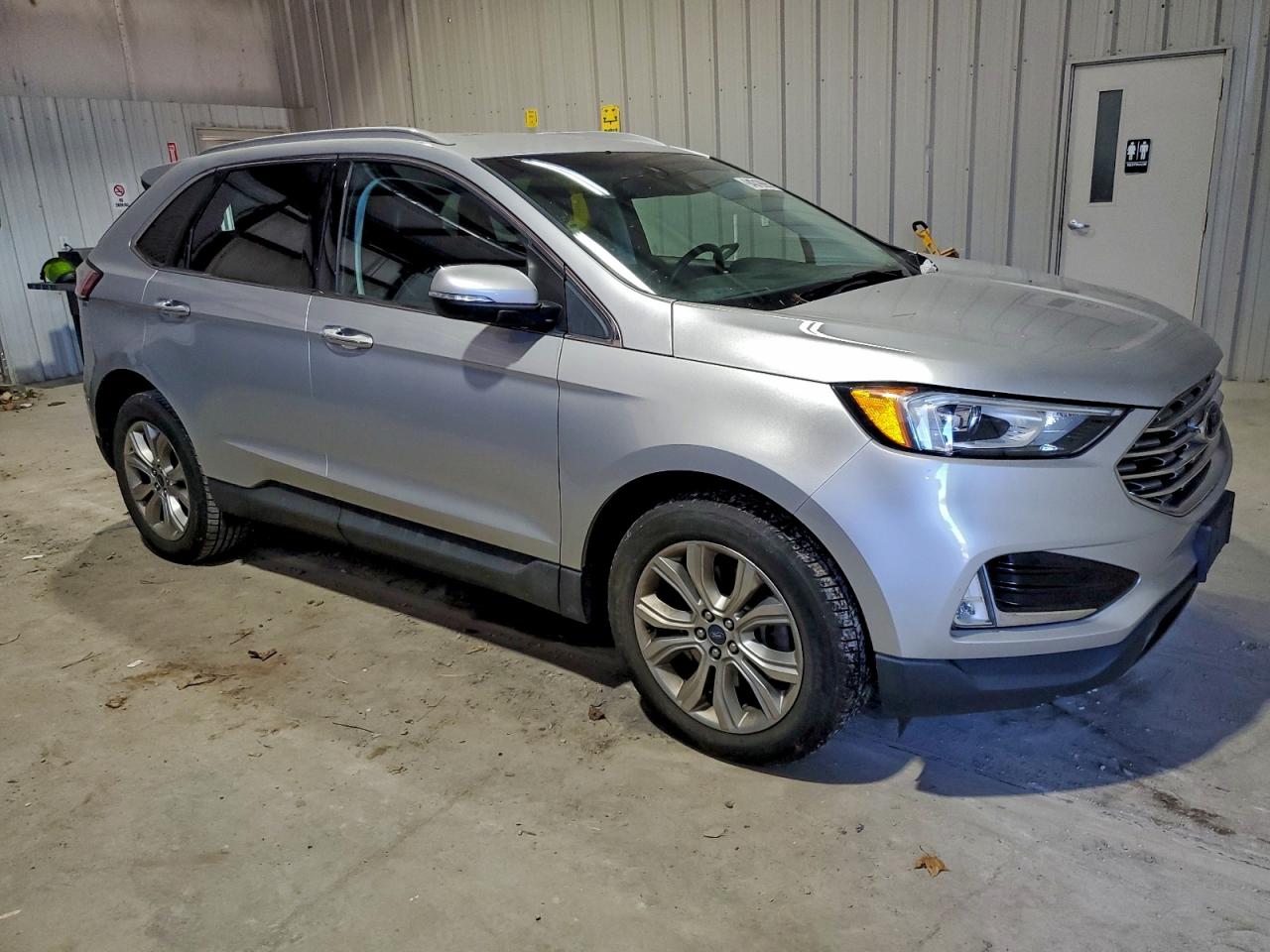FORD EDGE TITANIUM