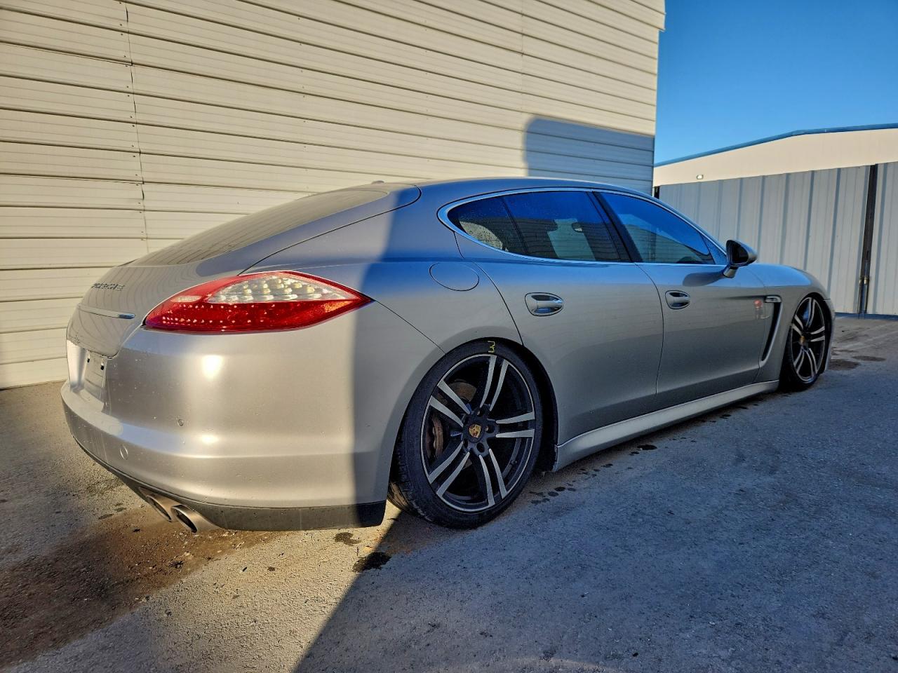 PORSCHE PANAMERA S