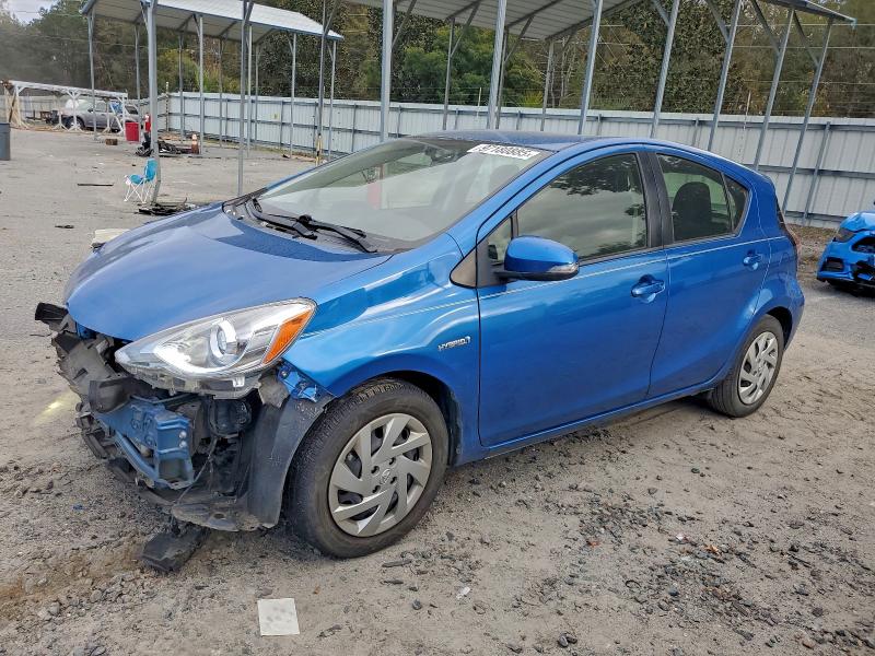 2015 TOYOTA PRIUS C #3317756097