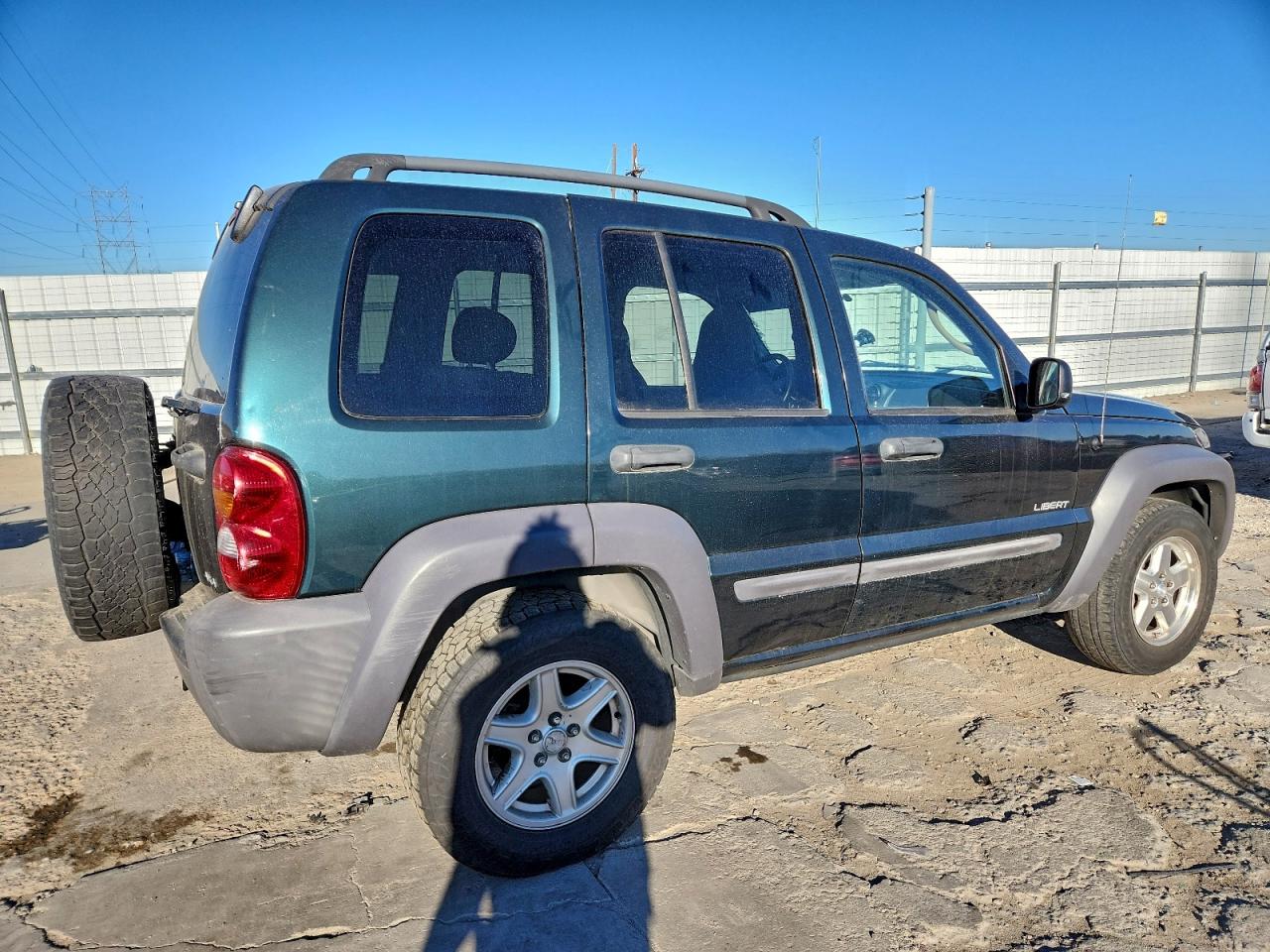 Lot #3303052646 2004 JEEP LIBERTY SP