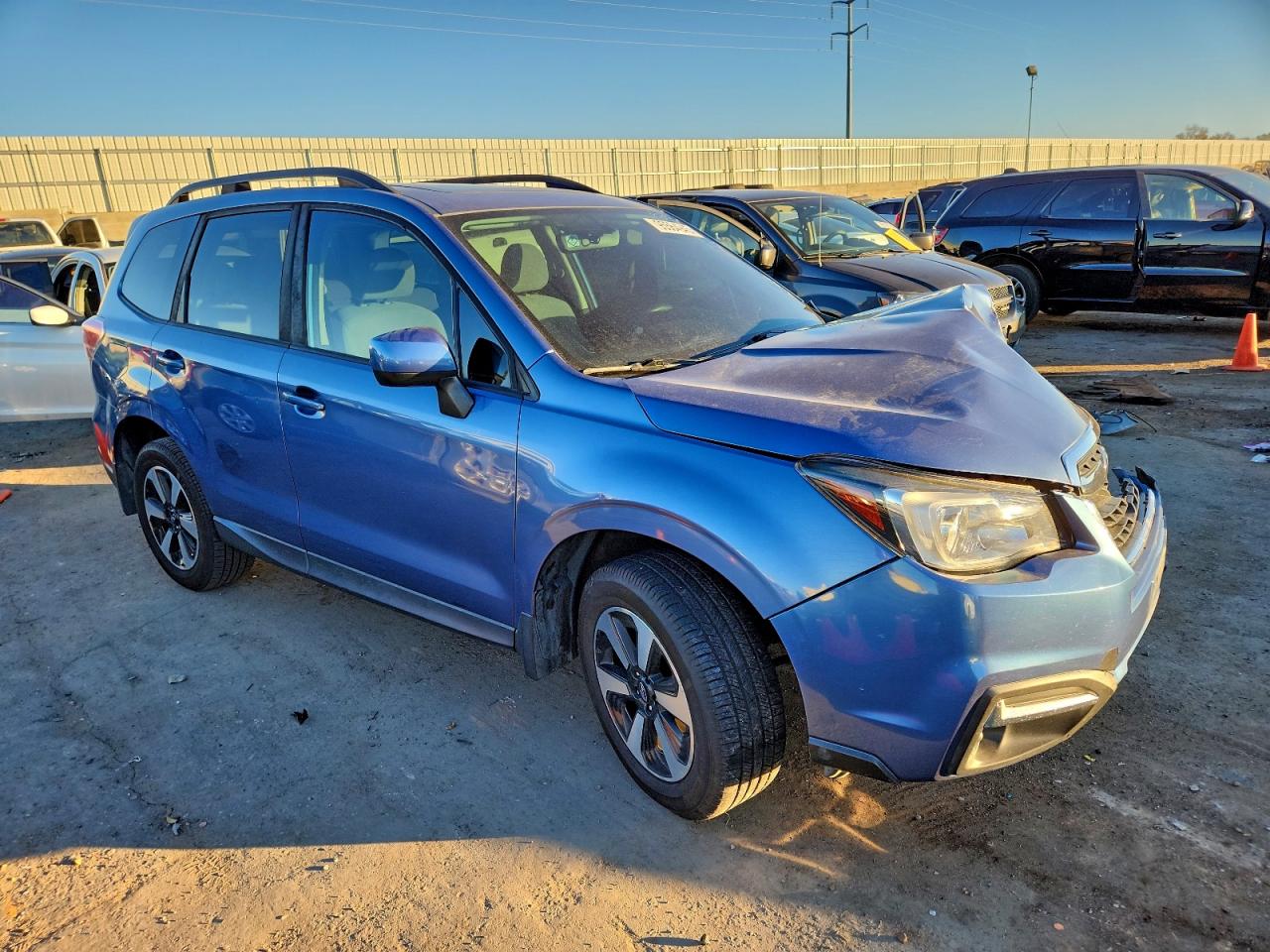 Lot #3317087979 2017 SUBARU FORESTER 2