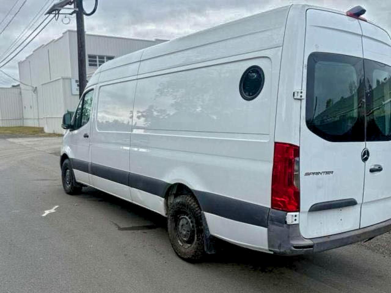 Lot #3311516234 2022 MERCEDES-BENZ SPRINTER 2
