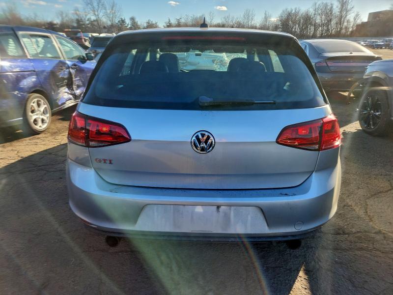 2017 VOLKSWAGEN GTI S/SE #3317703082