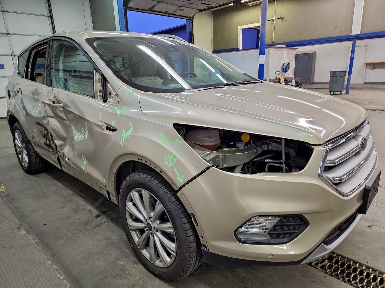 Lot #3308255157 2018 FORD ESCAPE TIT