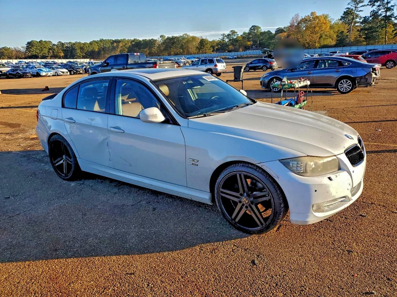 Lot #3311453255 2011 BMW 328 XI