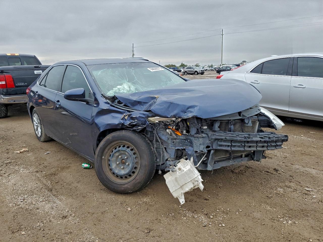 Lot #3309796427 2017 TOYOTA CAMRY LE