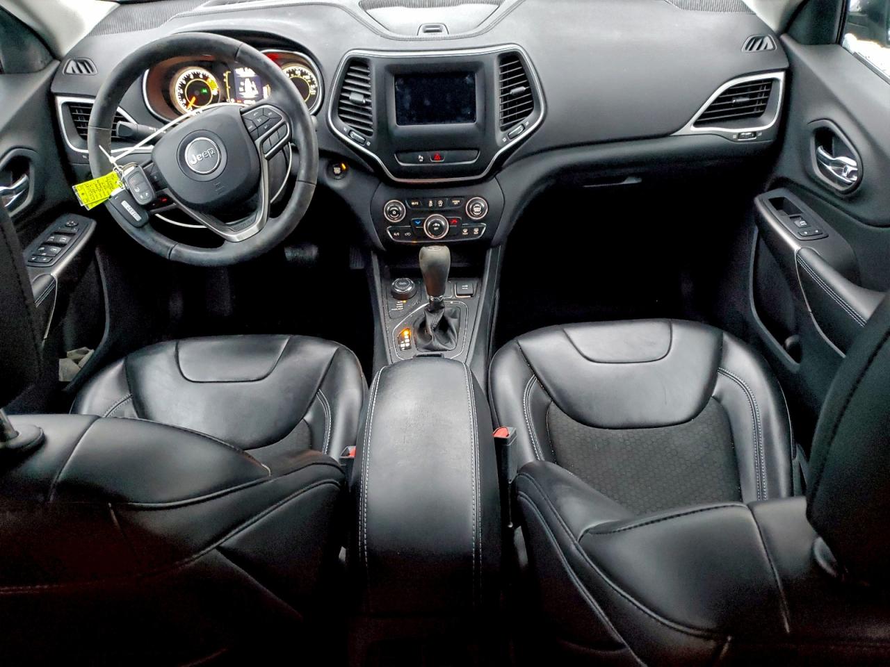 JEEP GRAND CHEROKEE LATITUDE PLUS