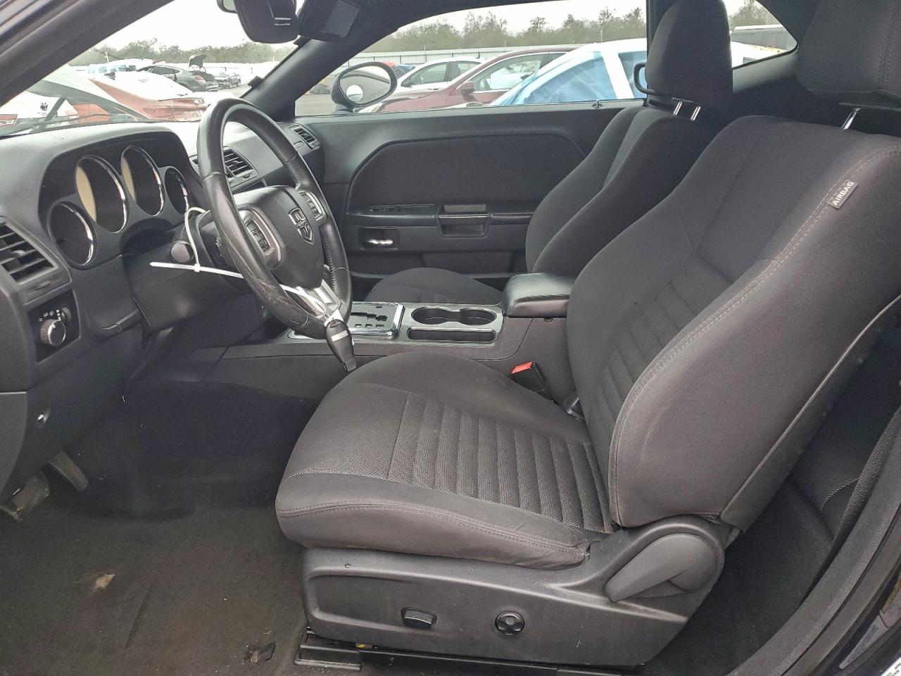 DODGE CHALLENGER SXT