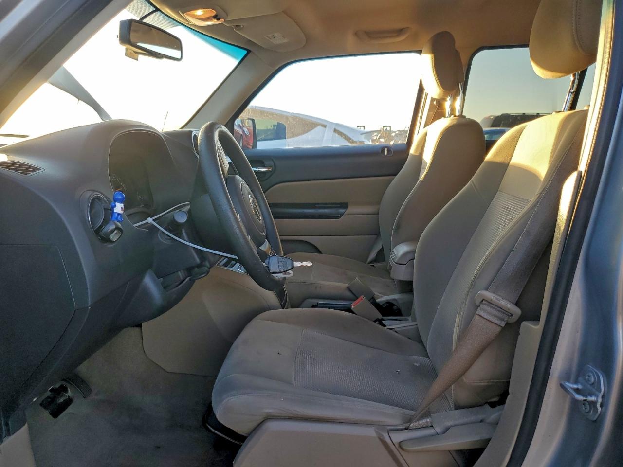 Lot #3317071993 2017 JEEP PATRIOT SP