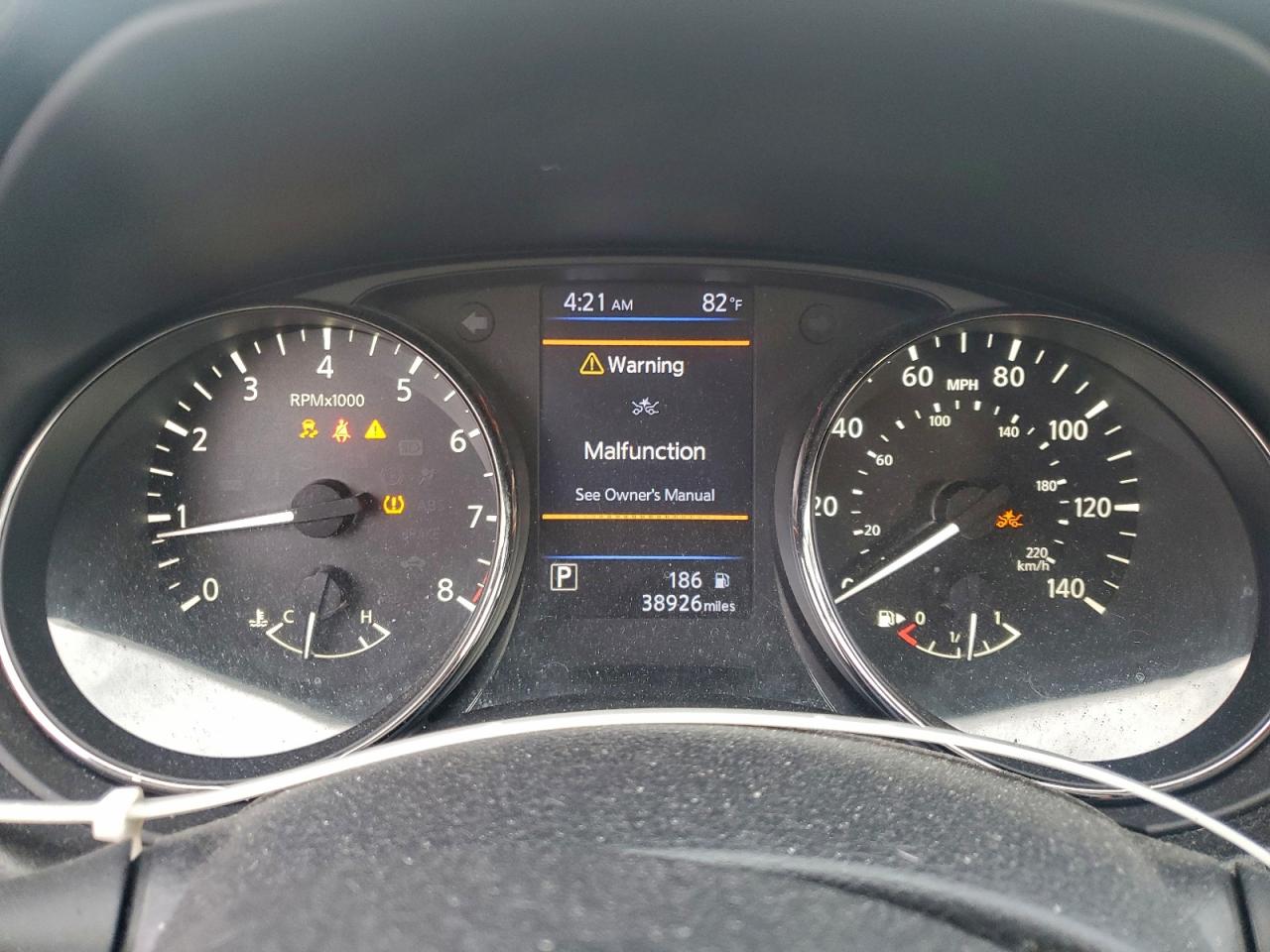 NISSAN ROGUE SPORT S