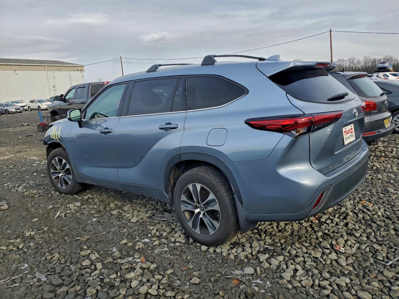 TOYOTA HIGHLANDER XLE