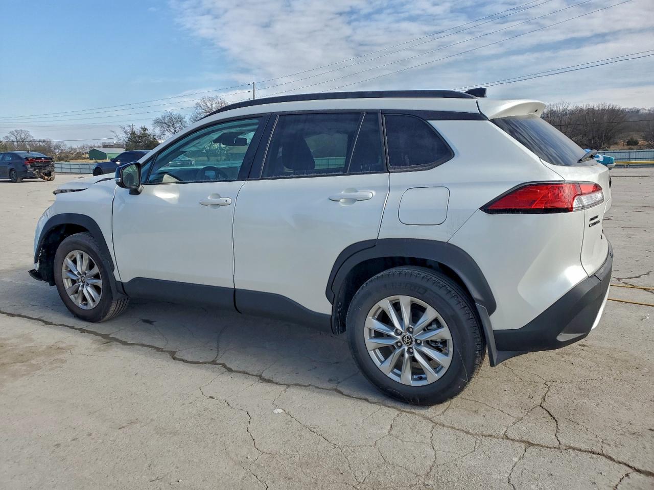 TOYOTA COROLLA CROSS LE