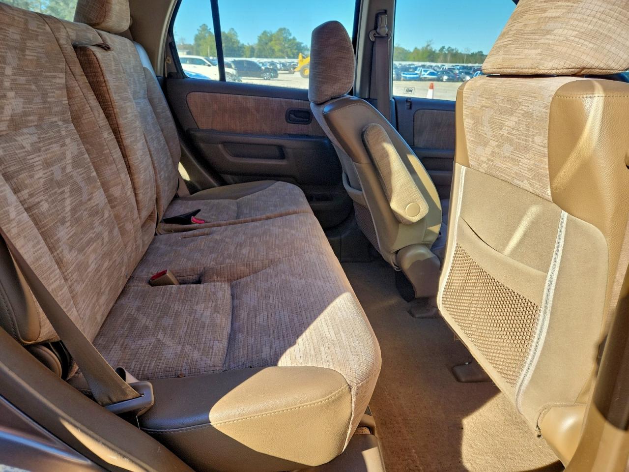 Lot #3315956140 2002 HONDA CR-V LX