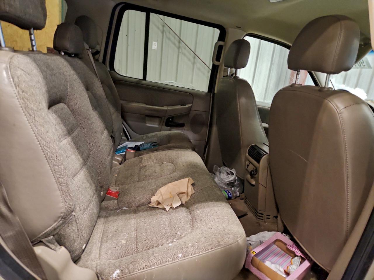 Lot #3315996126 2004 FORD EXPLORER X