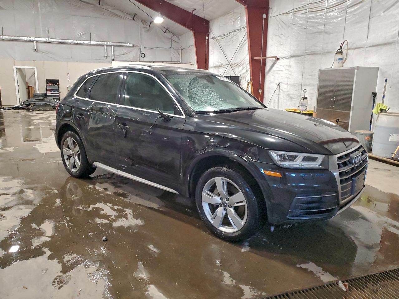 AUDI Q5 PREMIUM PLUS