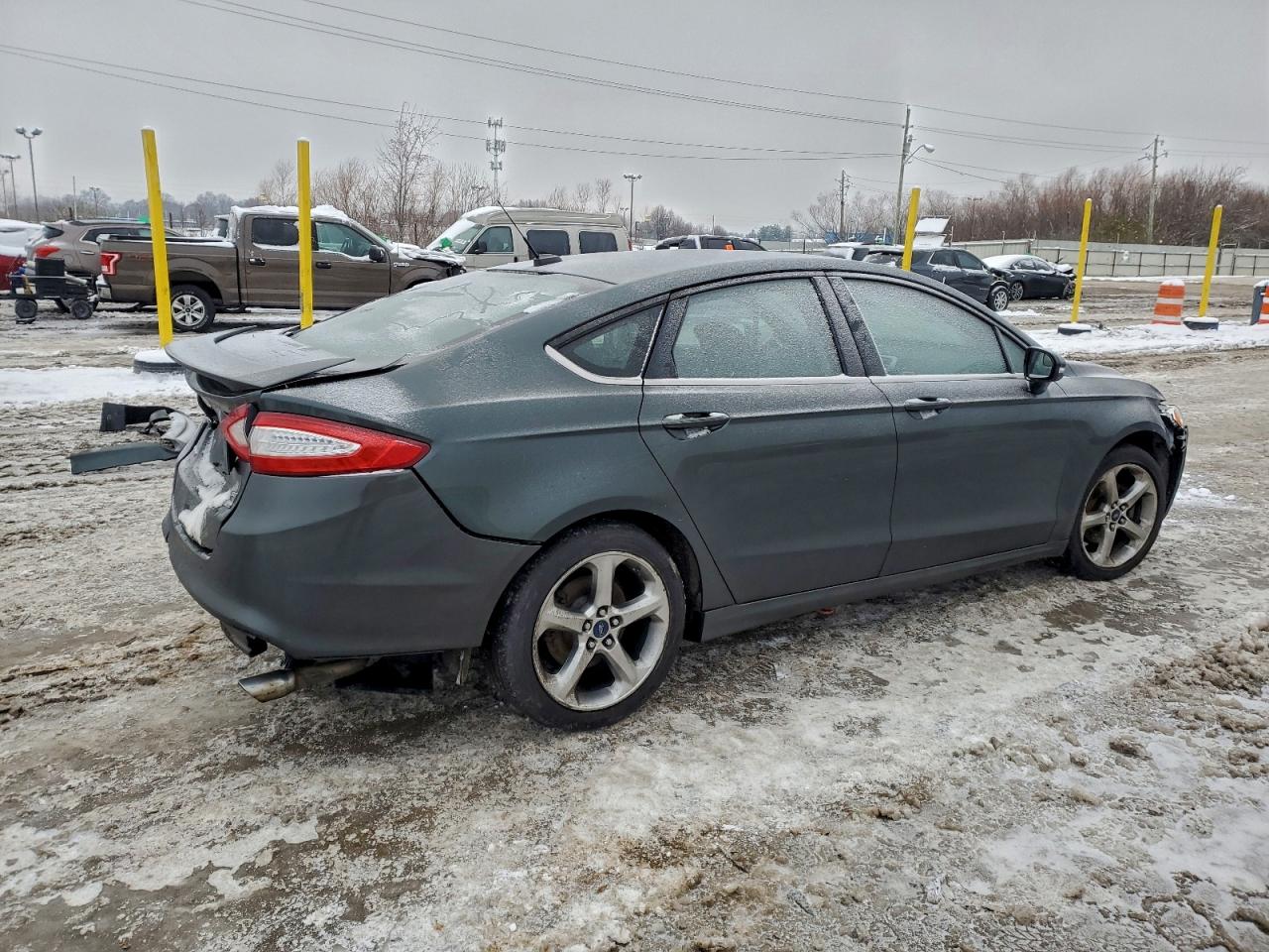 FORD FUSION SE