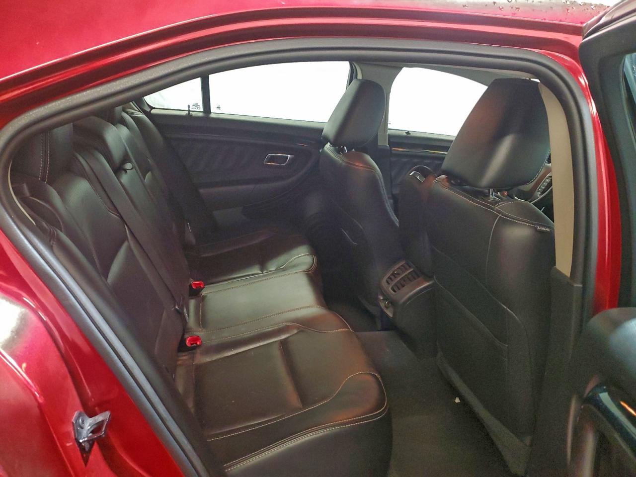 Lot #3315962134 2011 FORD TAURUS LIM