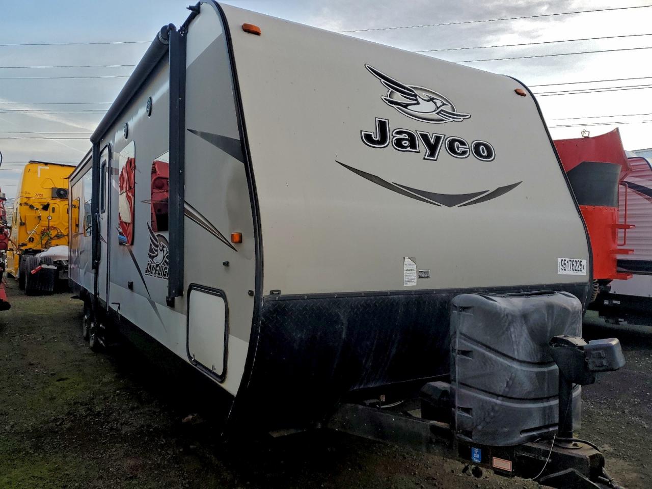 Lot #3302704006 2016 JAYCO JAY FLIGHT