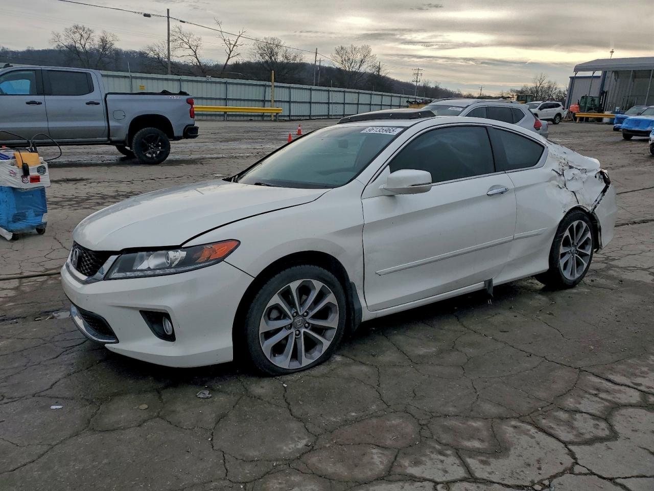 Lot #3315918121 2013 HONDA ACCORD EXL