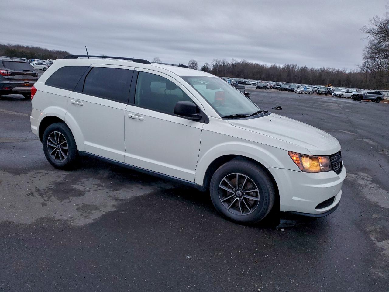DODGE JOURNEY SE