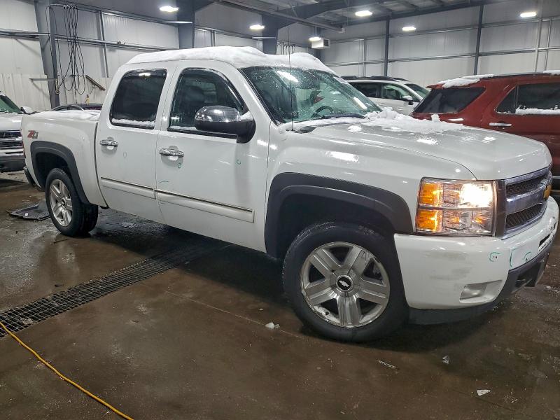 2011 CHEVROLET SILVERADO #3309392989