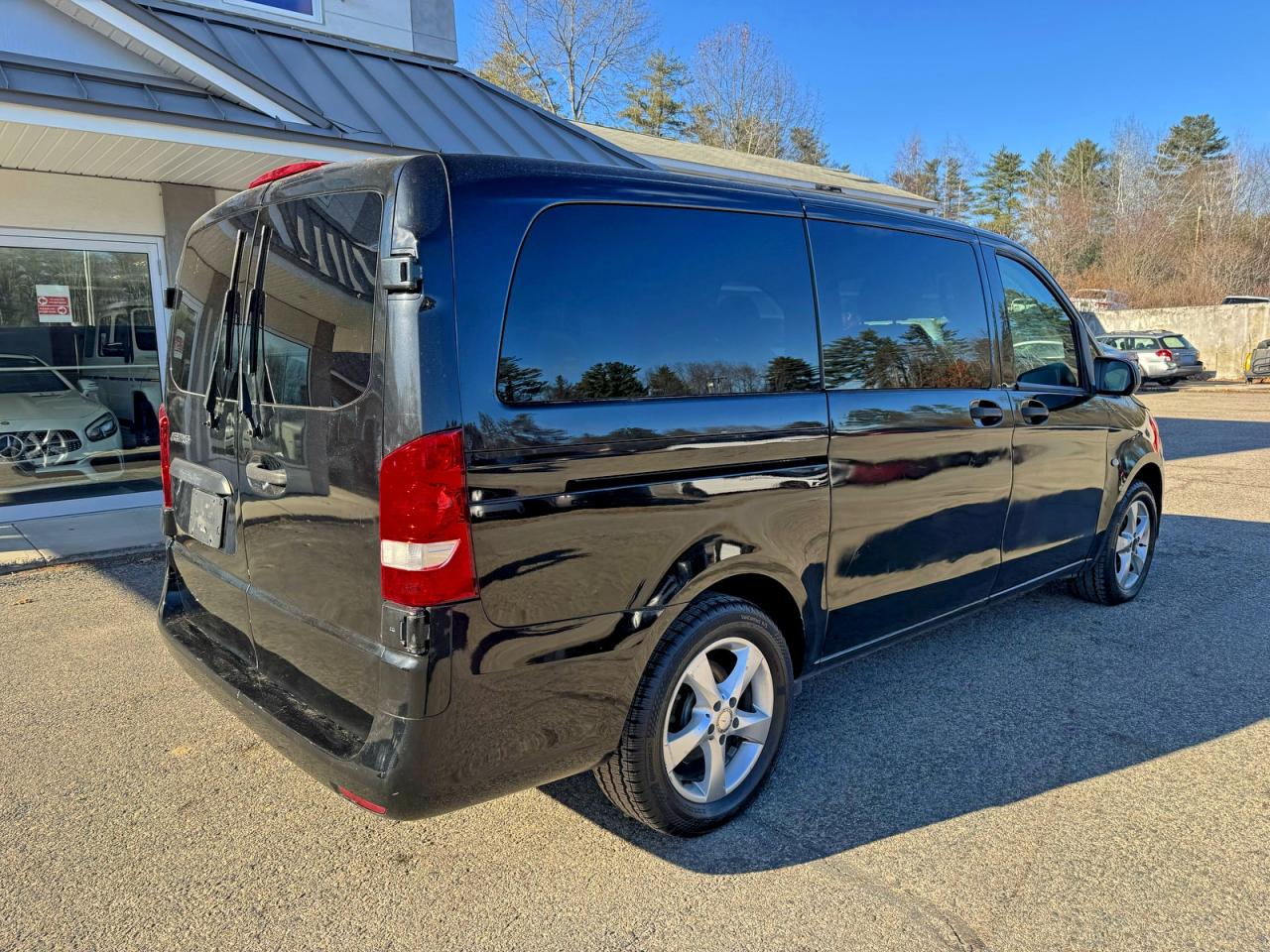 MERCEDES-BENZ METRIS