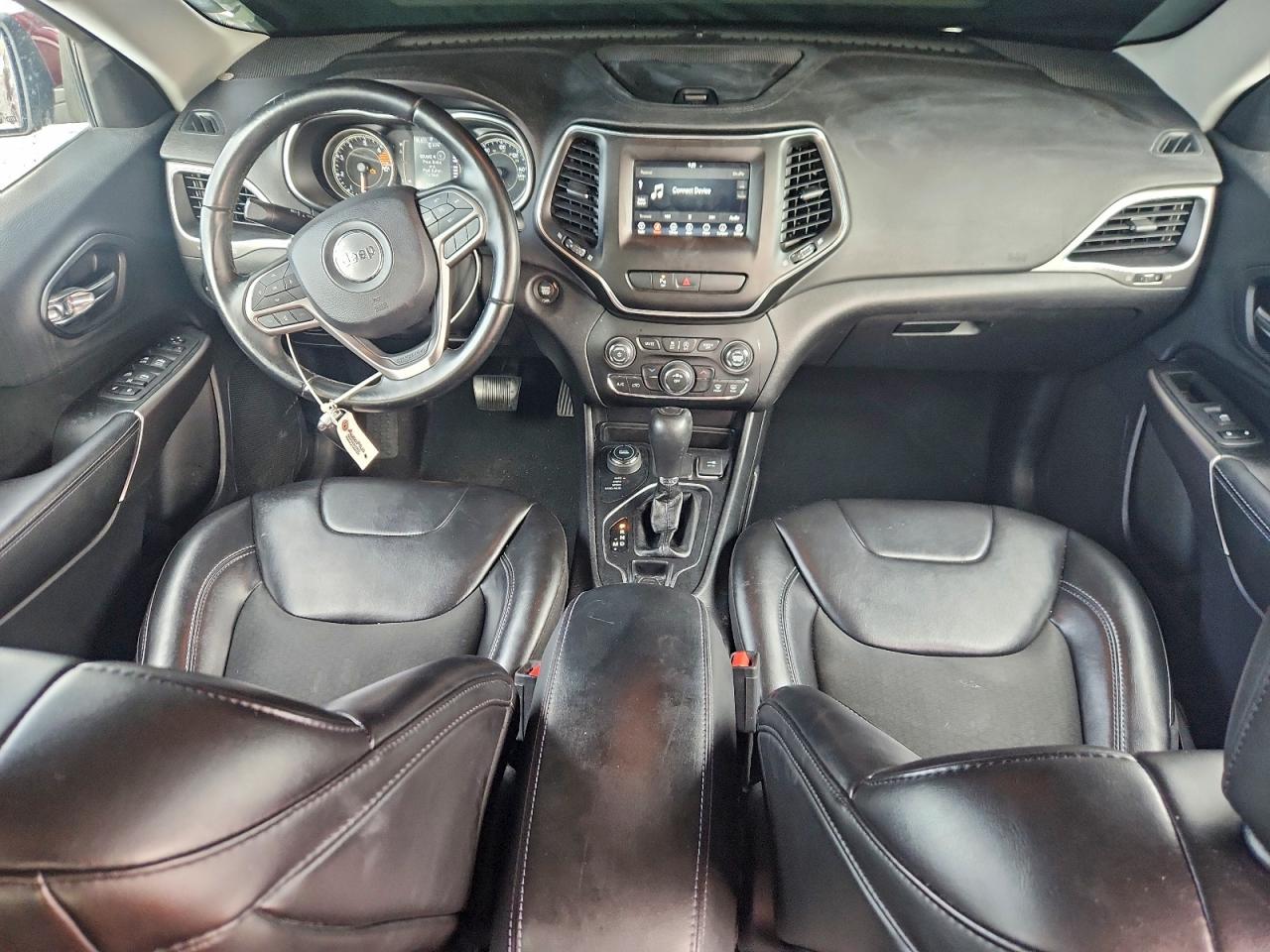 JEEP GRAND CHEROKEE LATITUDE PLUS