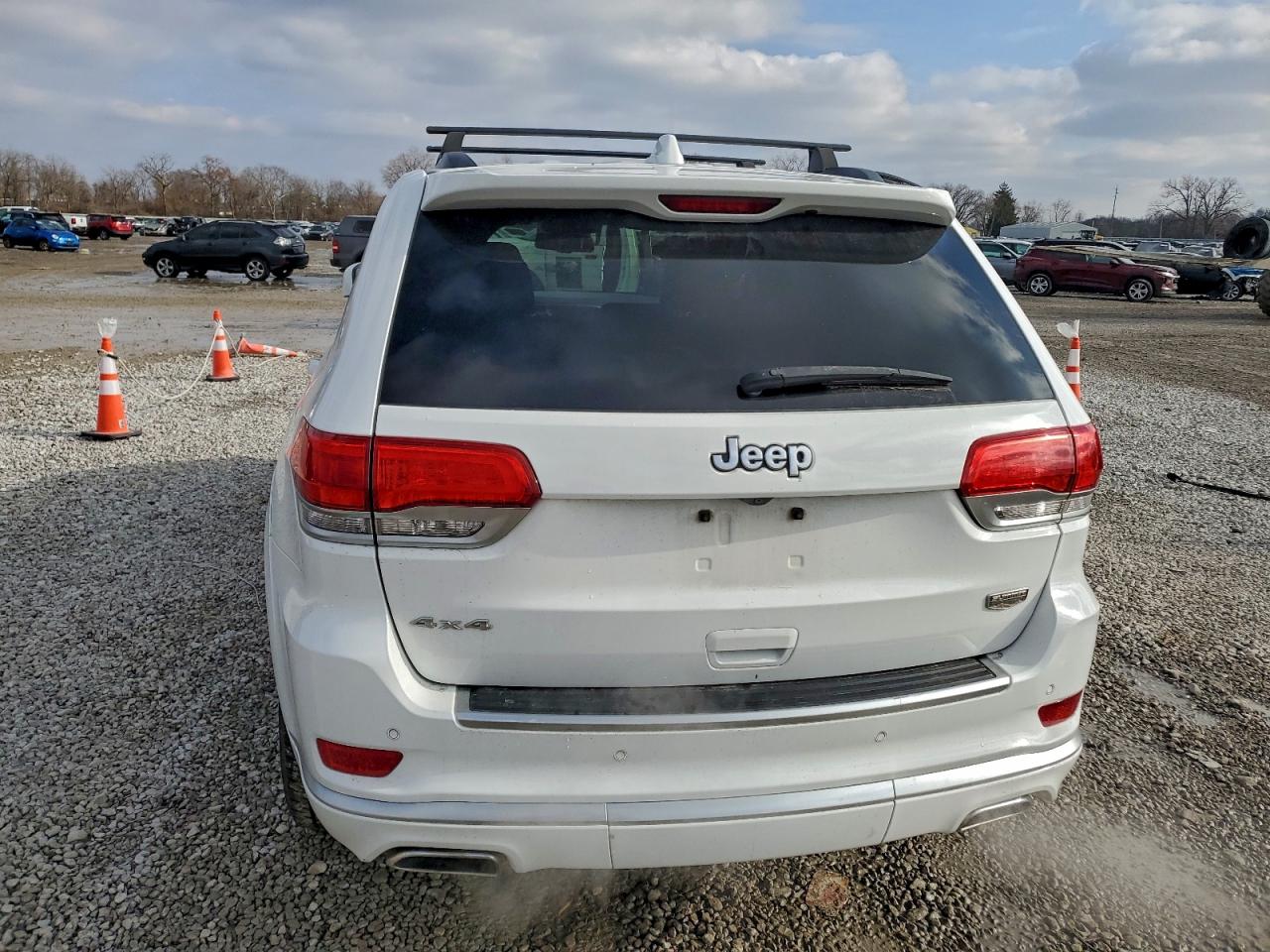 JEEP GRAND CHEROKEE SUMMIT