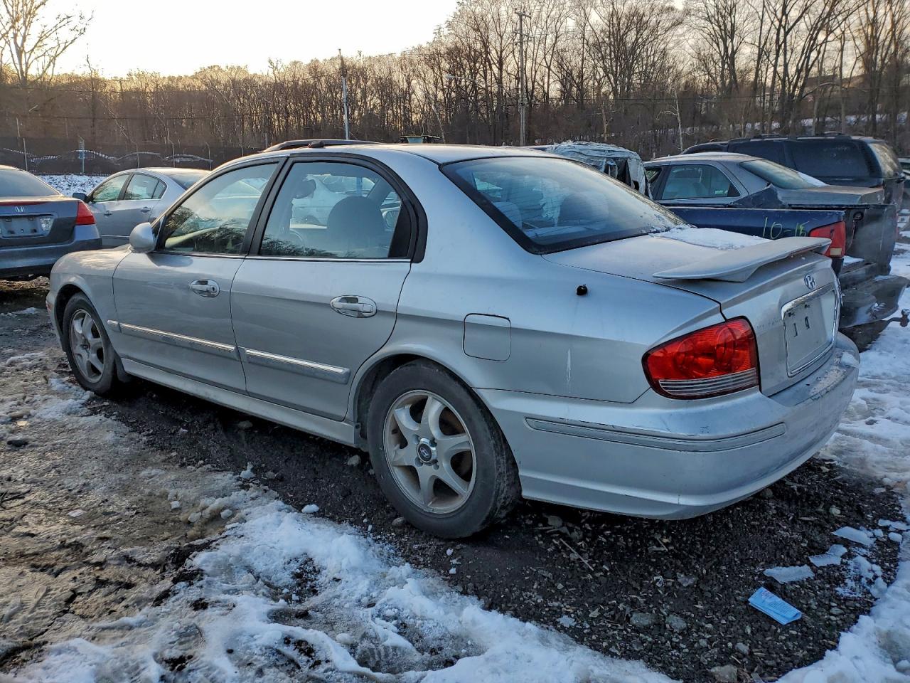 Lot #3317170158 2005 HYUNDAI SONATA GLS