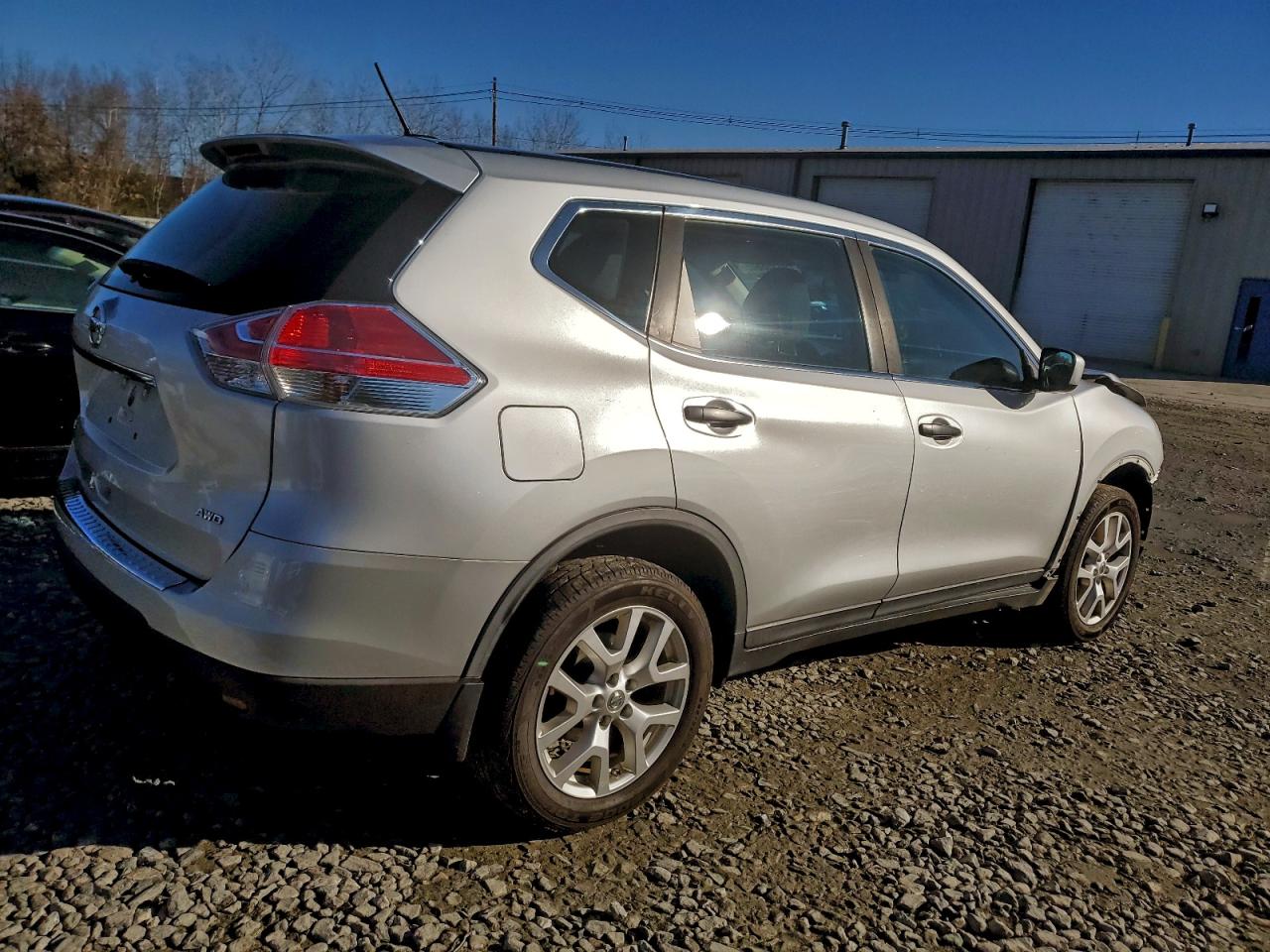 Lot #3315907107 2016 NISSAN ROGUE S