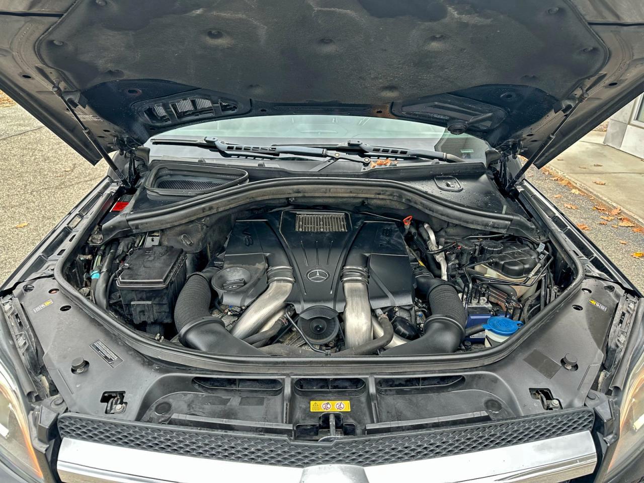 MERCEDES-BENZ GL-CLASS 550 4MATIC