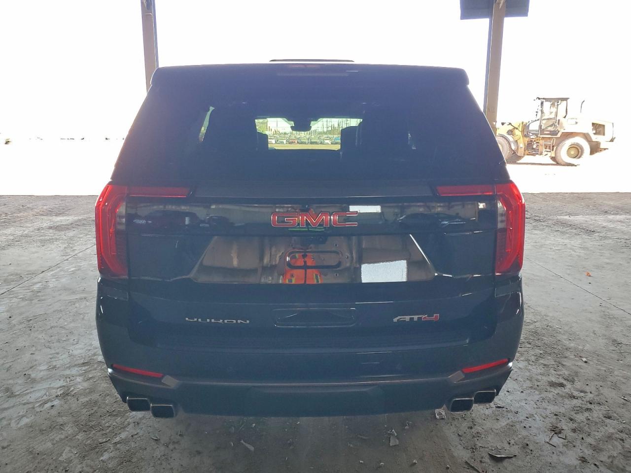 GMC YUKON AT4 ULTIMATE