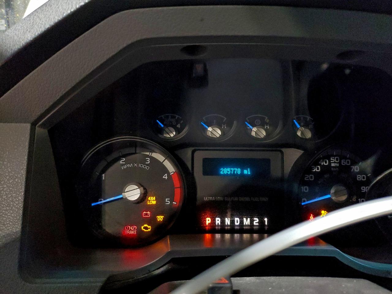 FORD F-350 SUPER DUTY