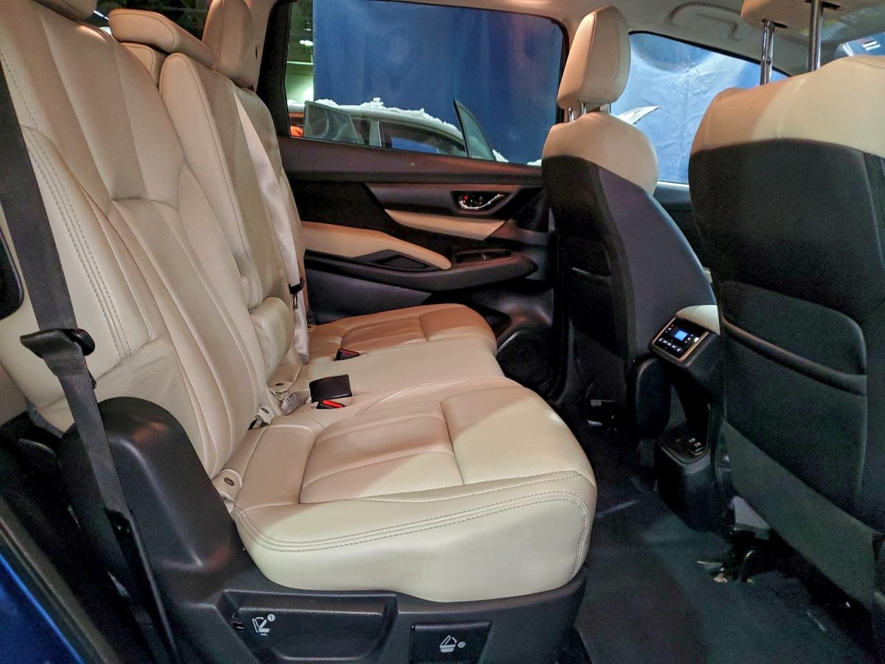 SUBARU ASCENT PREMIUM