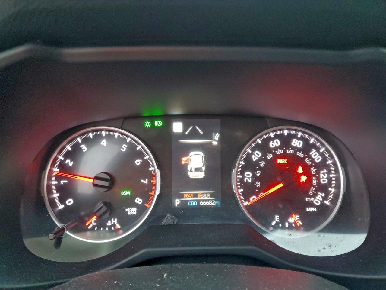 TOYOTA RAV4 XLE PREMIUM