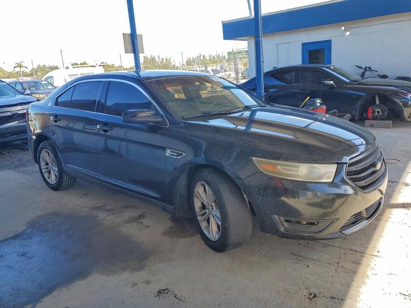 2015 FORD TAURUS SEL #3312464620