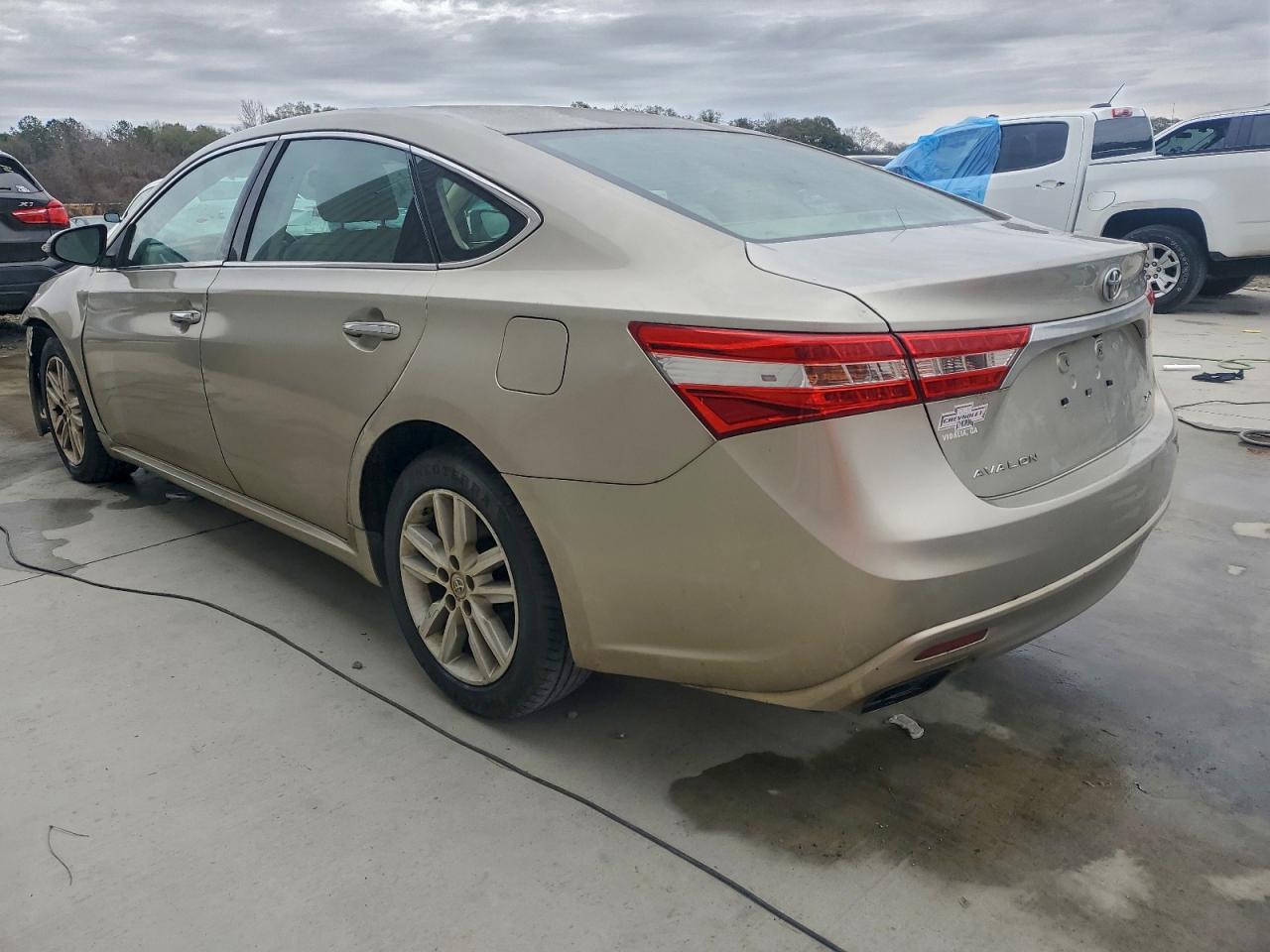 TOYOTA AVALON BASE