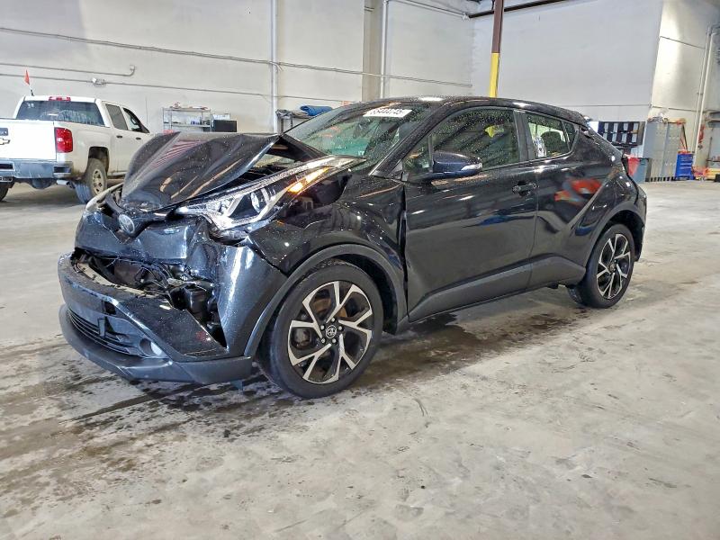 2018 TOYOTA C-HR XLE #3305557077