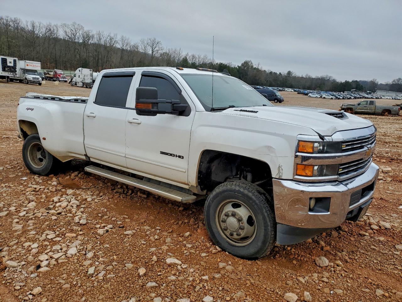 CHEVROLET SILVERADO K3500 LT