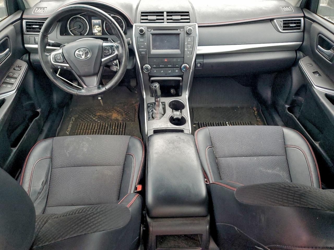 Lot #3311701256 2017 TOYOTA CAMRY LE