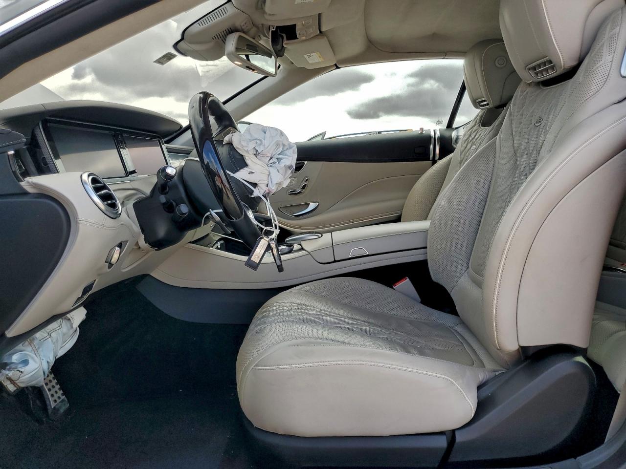 MERCEDES-BENZ S-CLASS 550