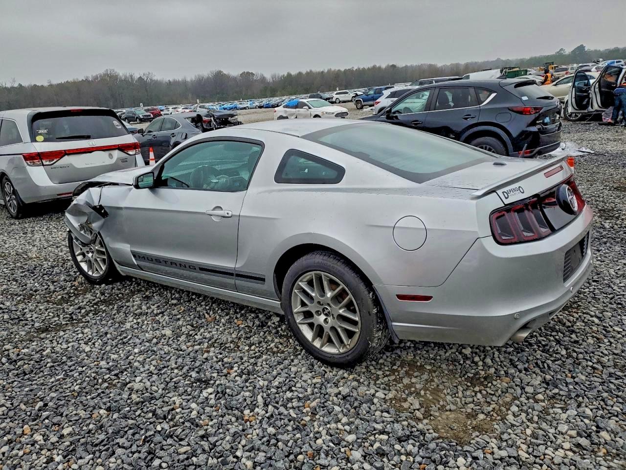 FORD TRACTOR 1310 TRACT
