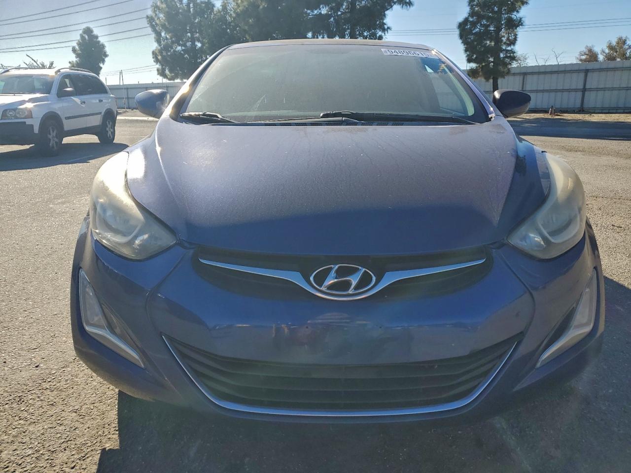 HYUNDAI ELANTRA SE