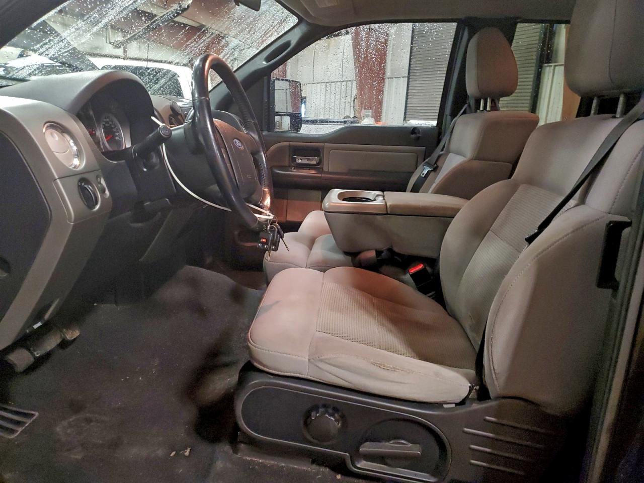 Lot #3303632959 2005 FORD F150